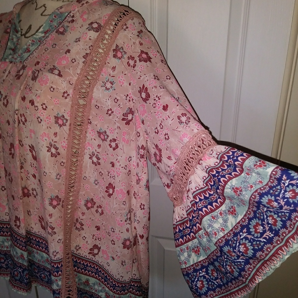 Knox Rose Peasant Blouse